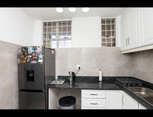 2 BEDROOM APARTMENT FOR SALE IN MORNINGSIDE